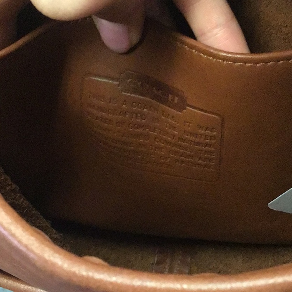 Vintage Coach Tan Leather Messenger Bag - Picture 7 of 7